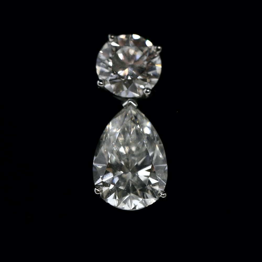 Tiffany & CO. Diamond Earrings - Picture 5 of 14